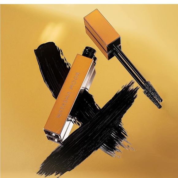 - Natasha Moor mascara - Picture 7 of 8